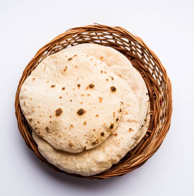 Vegan Indian Soft Bread (Manda Roti)
