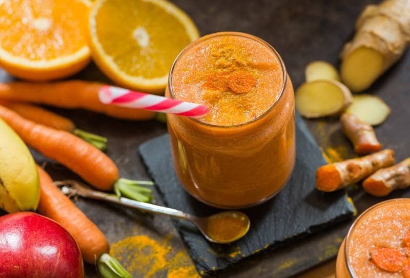 Vegan Orange and Carrot Smoothie with Ginger