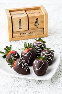 Chocolate-Covered Strawberries for Valentine's Day
