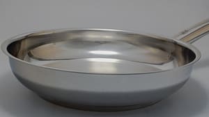 season stainless steel pans