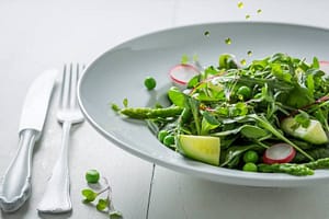 Vegan Spring Salad with Asparagus