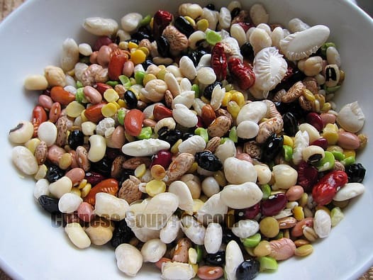 Mixed Beans for Soup Recipes / Flickr / Sharon Lee