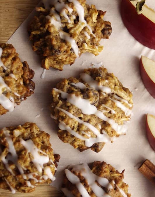 Apple Cinnamon Oatmeal Cookies