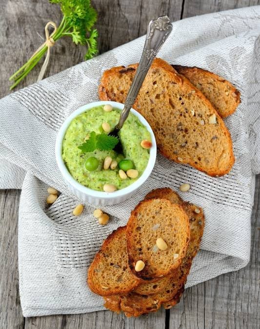 Green Pea Hummus