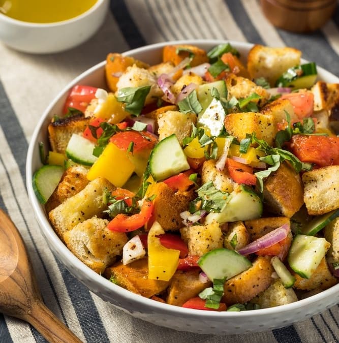 Italian Bread Salad (Panzanella)