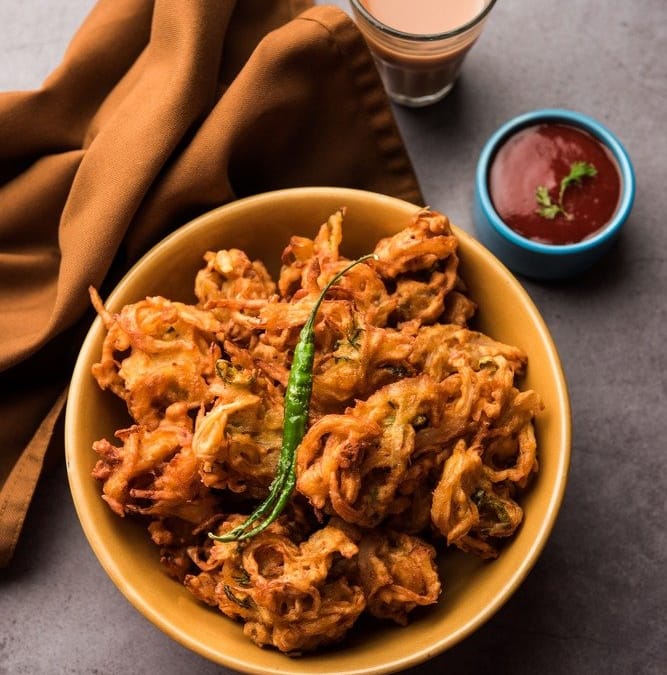 Indian Vegetable Fritters (Pakora)
