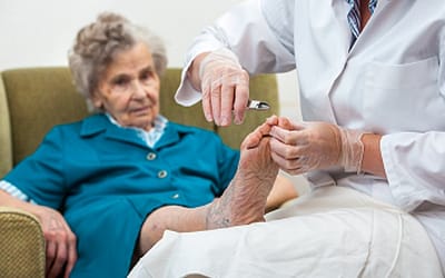foot problems in elderly